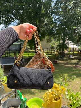 Gucci x Tom Ford nailhead Monogram Shoulder bags. (3)